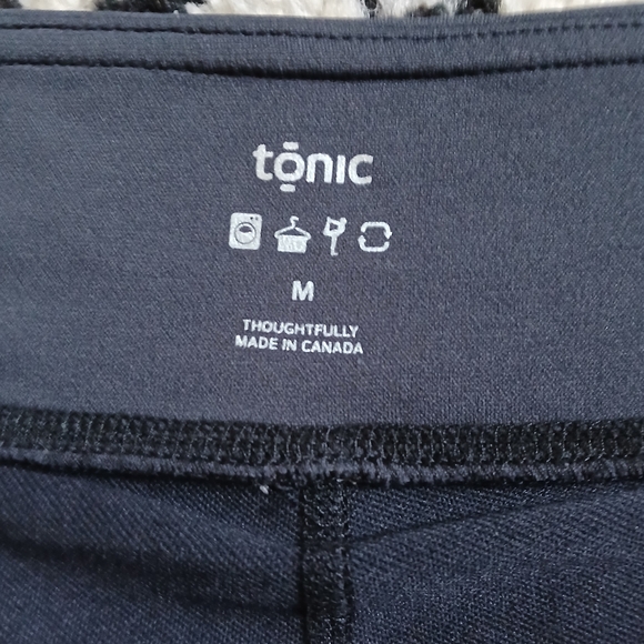 Tonic active mini skort - Picture 2 of 3